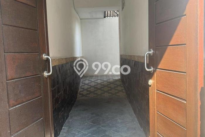Vila Siap Huni Kawasan , Area 250m2m², Disewakan Vila Siap Huni Kawasan , Area 250m2m², Disewakan