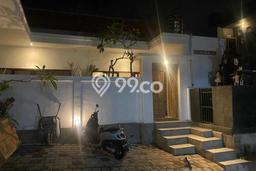 Disewakan! Rumah 2 Kamar Tidur &
2 Kamar Mandi di Canggu, Badung Disewakan! Rumah 2 Kamar Tidur &
2 Kamar Mandi di Canggu, Badung
