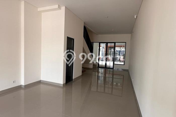 Unit Ruko Disewakan di Gading Serpong di Area Ramai & Strategis Unit Ruko Disewakan di Gading Serpong di Area Ramai & Strategis