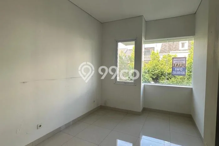 Rumah Bagus Siap Huni Di BSD Luas 92m2 Aman Rumah Bagus Siap Huni Di BSD Luas 92m2 Aman