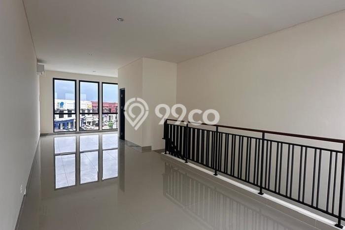Unit Ruko Disewakan di Gading Serpong di Area Ramai & Strategis Unit Ruko Disewakan di Gading Serpong di Area Ramai & Strategis