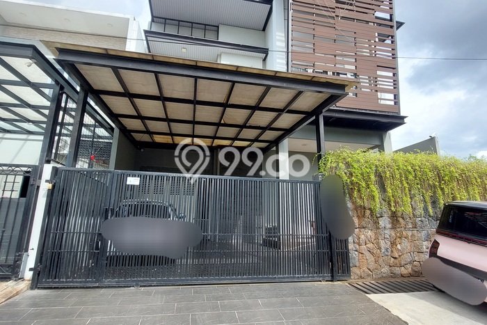 Rumah Luxury Modern Tanpa Renovasi di Karang Mulia Jakarta Barat Rumah Luxury Modern Tanpa Renovasi di Karang Mulia Jakarta Barat