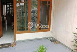 Rumah Luxury Modern Siap Huni di Buah Batu Bandung Rumah Luxury Modern Siap Huni di Buah Batu Bandung