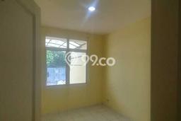 Disewakan! Rumah 3 Kamar Tidur &
2 Kamar Mandi di Taman Palem, Jakarta Barat Disewakan! Rumah 3 Kamar Tidur &
2 Kamar Mandi di Taman Palem, Jakarta Barat
