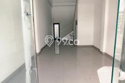 Ruko Bagus Dijual LB 184m2 Lokasi Strategis Jakarta Barat Area Cocok untuk Bisnis Ruko Bagus Dijual LB 184m2 Lokasi Strategis Jakarta Barat Area Cocok untuk Bisnis
