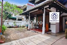 Ready to Use! Luxury House LT 254m2 Desain Modern di Bintaro Ready to Use! Luxury House LT 254m2 Desain Modern di Bintaro
