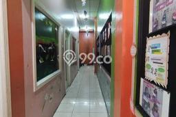 Ruko Dijual di Prime Area Jakarta Barat Luas 196m2 Ruko Dijual di Prime Area Jakarta Barat Luas 196m2