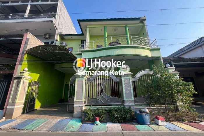 Rumah Modern Minimalis 9 KT Bisa Langsung Pindah di Semarang Timur Rumah Modern Minimalis 9 KT Bisa Langsung Pindah di Semarang Timur