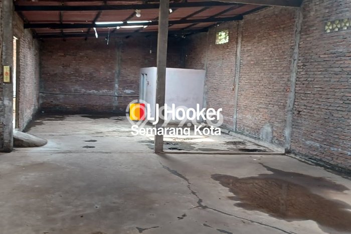Lokasi Strategis! Dijual Gudang Bisnis di Genuk, Semarang Kondisi Bagus Lokasi Strategis! Dijual Gudang Bisnis di Genuk, Semarang Kondisi Bagus