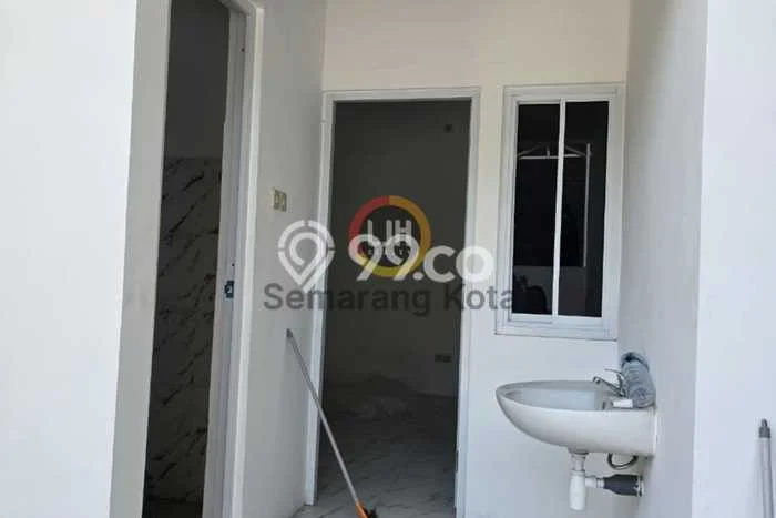Gudang Disewakan di Area Ramai Ngaliyan, Semarang Gudang Disewakan di Area Ramai Ngaliyan, Semarang