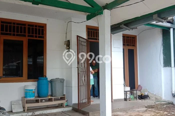 For Sale Rumah 2 Kamar Lokasi Strategis Nyaman dan Strategis di Serpong For Sale Rumah 2 Kamar Lokasi Strategis Nyaman dan Strategis di Serpong