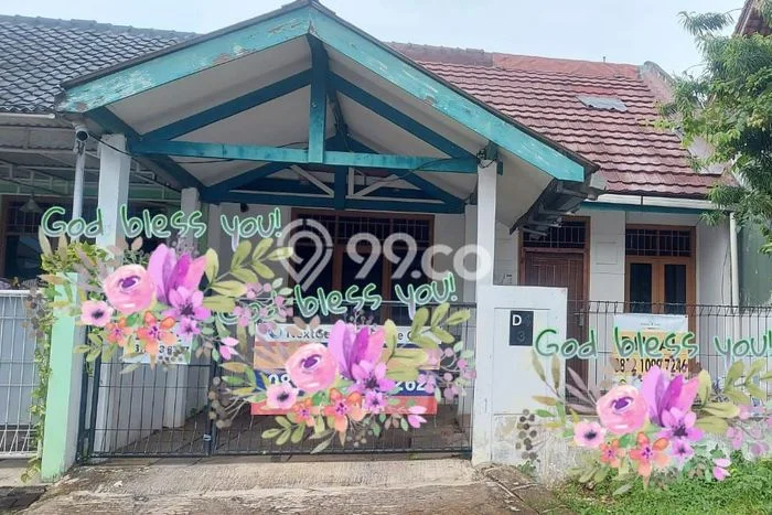 For Sale Rumah 2 Kamar Lokasi Strategis Nyaman dan Strategis di Serpong For Sale Rumah 2 Kamar Lokasi Strategis Nyaman dan Strategis di Serpong
