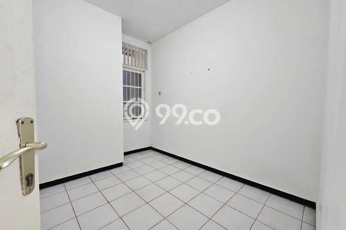 Rumah Luas Asri 3 KT Siap Pakai di Sektor 1C-Gading Serpong Tangerang Rumah Luas Asri 3 KT Siap Pakai di Sektor 1C-Gading Serpong Tangerang