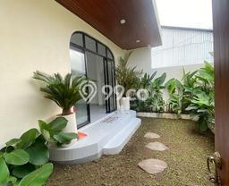 Dijual Rumah Luas Elegan Dengan View Eksklusif di Munggu, Badung Dijual Rumah Luas Elegan Dengan View Eksklusif di Munggu, Badung