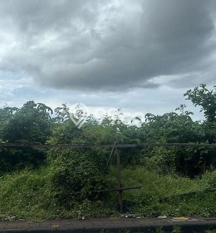Tanah Kavling Disewakan di Seminyak dengan Luas 3500m2 Tanah Kavling Disewakan di Seminyak dengan Luas 3500m2