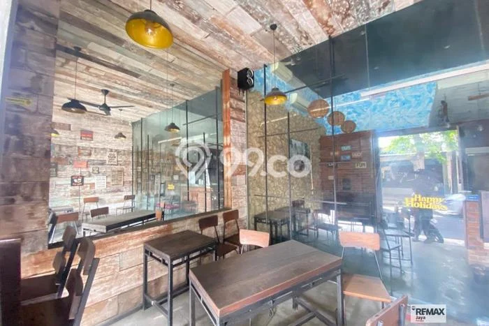 Ruko Kawasan , Luas 66m2m², Lokasi Bisnis, Disewakan Ruko Kawasan , Luas 66m2m², Lokasi Bisnis, Disewakan