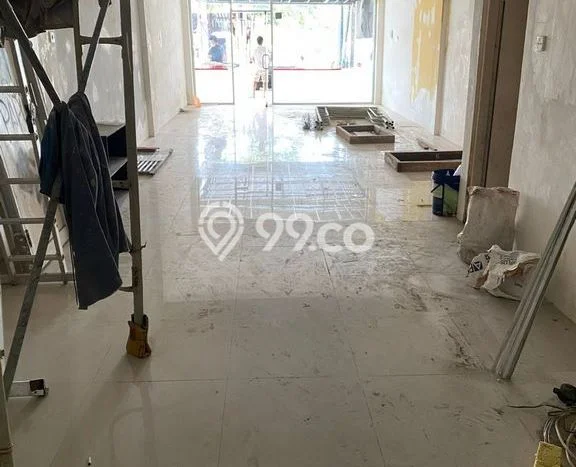 Ruko Lokasi Bisnis Kawasan Kuta, Luas 240m², Jalur Utama Ruko Lokasi Bisnis Kawasan Kuta, Luas 240m², Jalur Utama