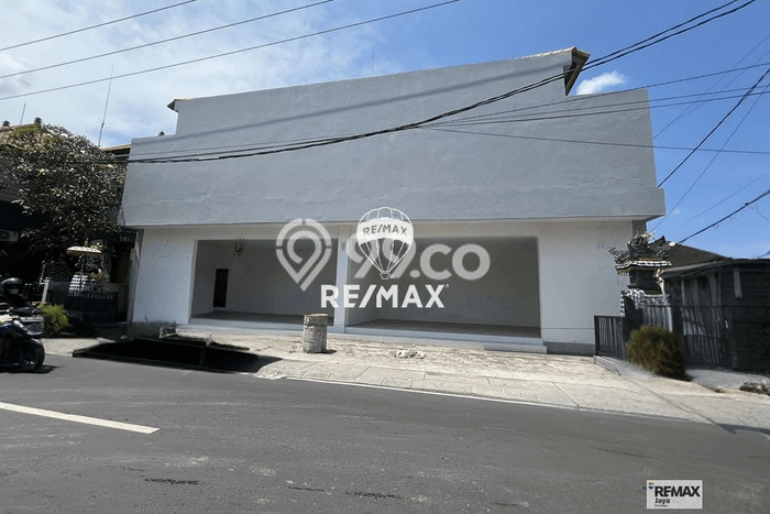 FOR RENT! Ruko di Canggu Cocok untuk Bisnis 42m2 FOR RENT! Ruko di Canggu Cocok untuk Bisnis 42m2