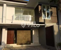 Rumah 4 KT 4 KM di Lokasi Strategis , Badung Rumah 4 KT 4 KM di Lokasi Strategis , Badung
