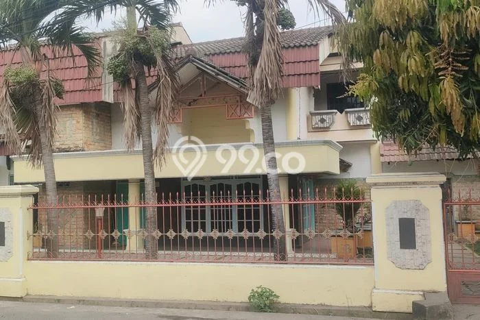 Rumah Strategis Modern Lb 250m2 di Way Halim, Bandar Lampung Rumah Strategis Modern Lb 250m2 di Way Halim, Bandar Lampung