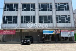 Area Ramai! Ruko Dijual di Metro Pusat untuk Bisnis Luas Bangunan 840m2 Area Ramai! Ruko Dijual di Metro Pusat untuk Bisnis Luas Bangunan 840m2