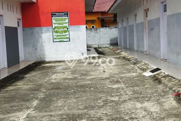 Unit Kost Dijual di Kedamaian dengan 15 Kamar Tidur & Luas Bangunan 250m2 Unit Kost Dijual di Kedamaian dengan 15 Kamar Tidur & Luas Bangunan 250m2