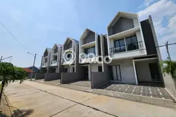 Jual Rumah Bagus Siap Huni LB 115m2 di Batununggal, Bandung Jual Rumah Bagus Siap Huni LB 115m2 di Batununggal, Bandung