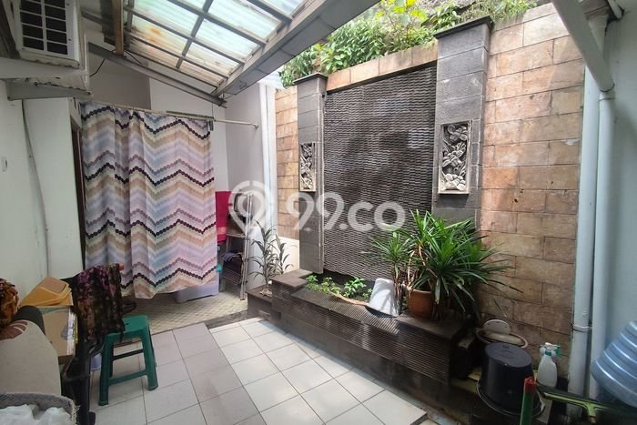 Hunian Cantik Minimalis Lb 400m2 di Ciracas, Jakarta Timur Hunian Cantik Minimalis Lb 400m2 di Ciracas, Jakarta Timur