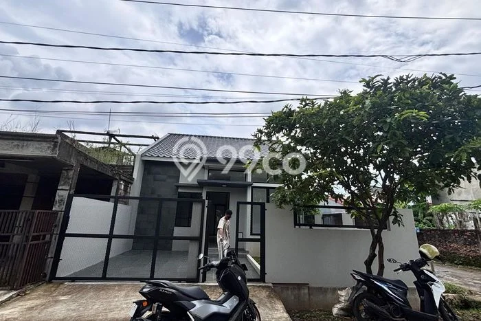 Jual Rumah Minimalis Bagus Punya 3 KT di Cibinong Bogor SHM Jual Rumah Minimalis Bagus Punya 3 KT di Cibinong Bogor SHM