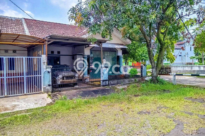 Rumah Modern Cantik 2 KT Bisa Langsung Pindah di Cilodong Rumah Modern Cantik 2 KT Bisa Langsung Pindah di Cilodong