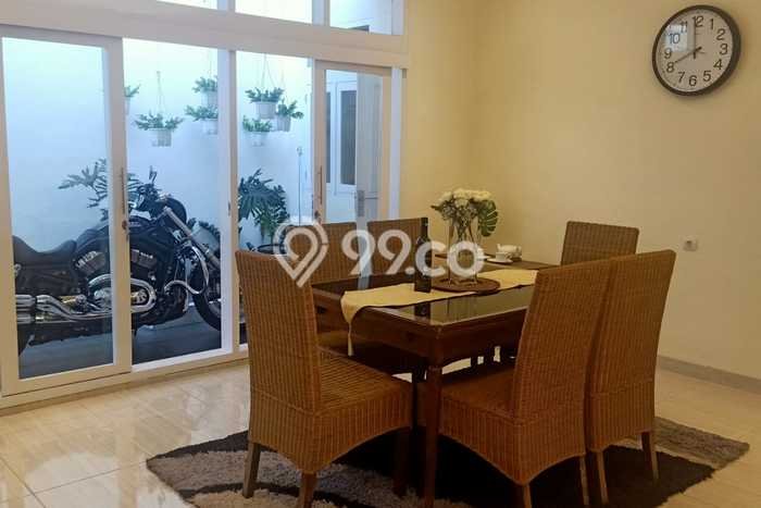 Rumah Elit Modern Siap Huni di Burangrang Bandung Rumah Elit Modern Siap Huni di Burangrang Bandung
