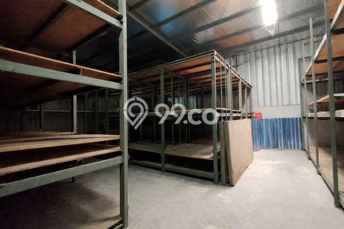 Gudang Dijual Lokasi Stratagis di Jati Uwung Tangerang Cocok untuk Investasi Gudang Dijual Lokasi Stratagis di Jati Uwung Tangerang Cocok untuk Investasi
