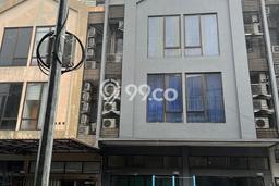 Unit Ruko Dijual di Jakarta Selatan LT 70m2 & LB 280m2 Unit Ruko Dijual di Jakarta Selatan LT 70m2 & LB 280m2