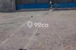 Disewakan Gudang di Kawasan Ramai Jati Asih Luas 700m2 Disewakan Gudang di Kawasan Ramai Jati Asih Luas 700m2