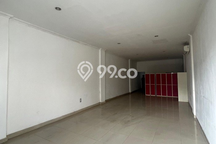 Unit Ruko Dijual di Jakarta Selatan LT 70m2 & LB 280m2 Unit Ruko Dijual di Jakarta Selatan LT 70m2 & LB 280m2