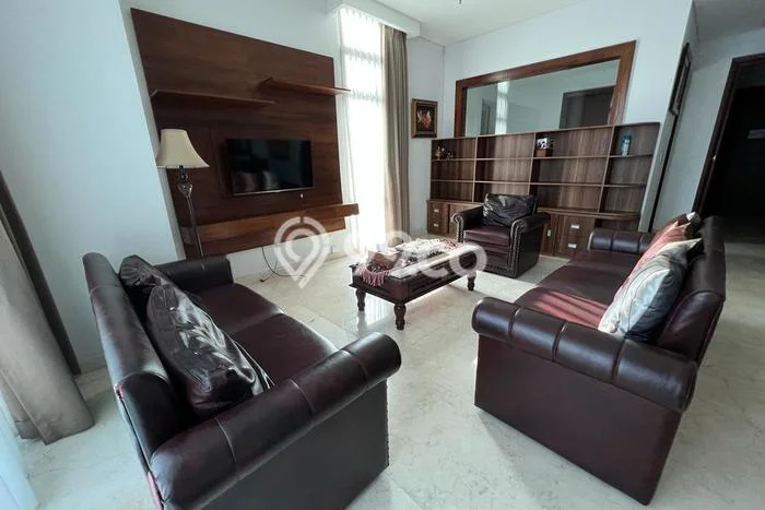 Disewakan Apartemen Minimalis 153m2 Punya 3 KT, 2 KM, Lokasi di Kebayoran Baru Disewakan Apartemen Minimalis 153m2 Punya 3 KT, 2 KM, Lokasi di Kebayoran Baru