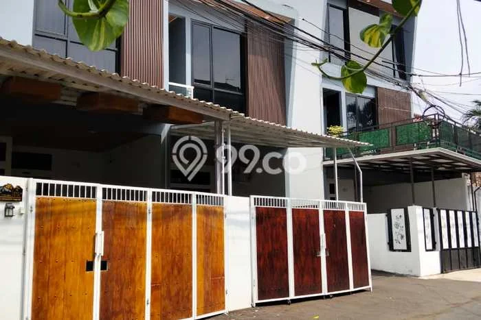 Jual Rumah Bagus Siap Huni LB 85m2 di Cempaka Putih, Jakarta Pusat Jual Rumah Bagus Siap Huni LB 85m2 di Cempaka Putih, Jakarta Pusat