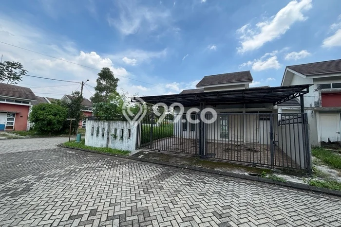 Dijual Rumah 2 Kamar Lokasi Ideal Bagus dan Strategis di Jonggol Dijual Rumah 2 Kamar Lokasi Ideal Bagus dan Strategis di Jonggol