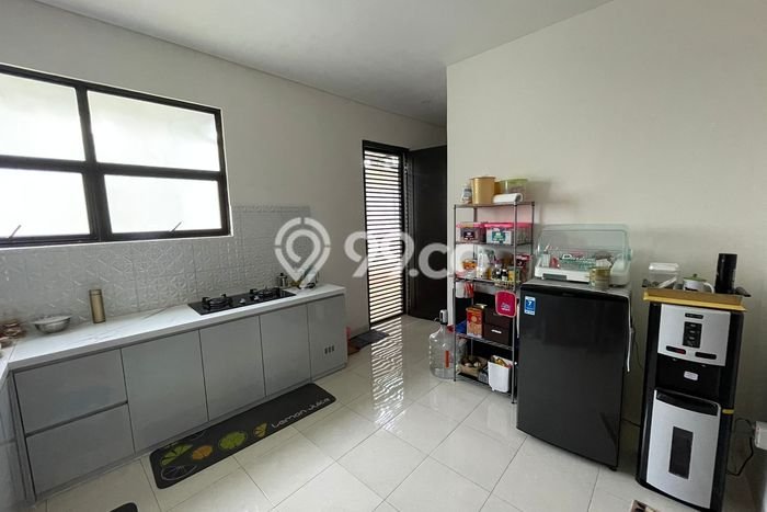 Rumah Strategis Minimalis Lb 110m2 di Cikupa, Tangerang Rumah Strategis Minimalis Lb 110m2 di Cikupa, Tangerang