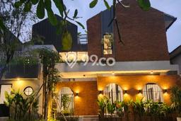 Dijual Hunian Mewah dengan Fasilitas Sekitar Komplit di Serpong, Tangerang Selatan Dijual Hunian Mewah dengan Fasilitas Sekitar Komplit di Serpong, Tangerang Selatan