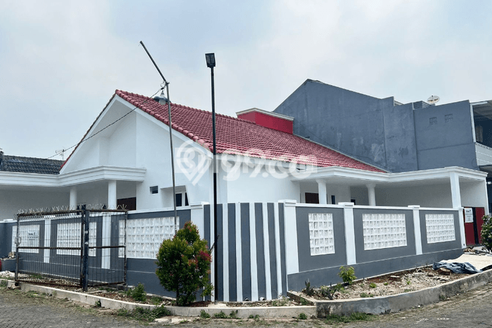 Dijual Hunian Mewah dengan Fasilitas Sekitar Komplit di Cipondoh, Tangerang Dijual Hunian Mewah dengan Fasilitas Sekitar Komplit di Cipondoh, Tangerang