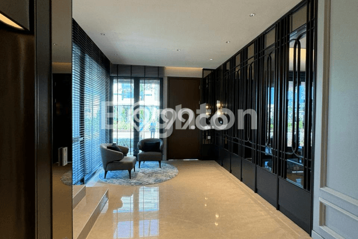 Rumah Elit Modern Siap Huni di BSD Tangerang Rumah Elit Modern Siap Huni di BSD Tangerang