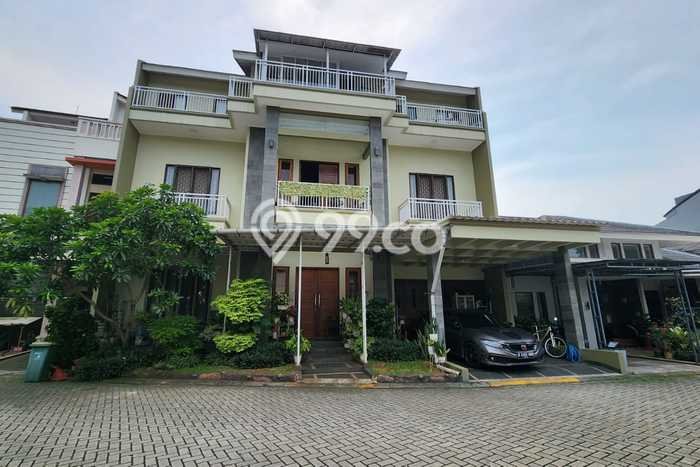 Rumah Elit LB 167m2 Siap Pakai Desain Elegan di Modernland, Tangerang Rumah Elit LB 167m2 Siap Pakai Desain Elegan di Modernland, Tangerang