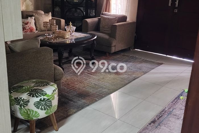 Rumah Elit LB 167m2 Siap Pakai Desain Elegan di Modernland, Tangerang Rumah Elit LB 167m2 Siap Pakai Desain Elegan di Modernland, Tangerang
