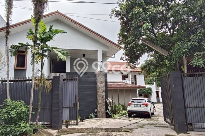 Kost Dijual di Dago dengan 25 KT dan Luas 600m2 Kost Dijual di Dago dengan 25 KT dan Luas 600m2
