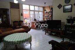 Dijual Rumah Strategis Bagus Punya 5 KT di Antapani Bandung SHM Dijual Rumah Strategis Bagus Punya 5 KT di Antapani Bandung SHM