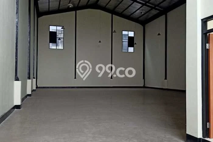 Gudang Disewa di Bandung dengan LB 450m2 Area Komersial Ramai Gudang Disewa di Bandung dengan LB 450m2 Area Komersial Ramai