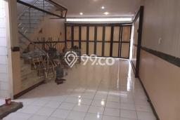 For Sale Rumah 3 Kamar Lokasi Strategis Nyaman dan Strategis di Antapani For Sale Rumah 3 Kamar Lokasi Strategis Nyaman dan Strategis di Antapani