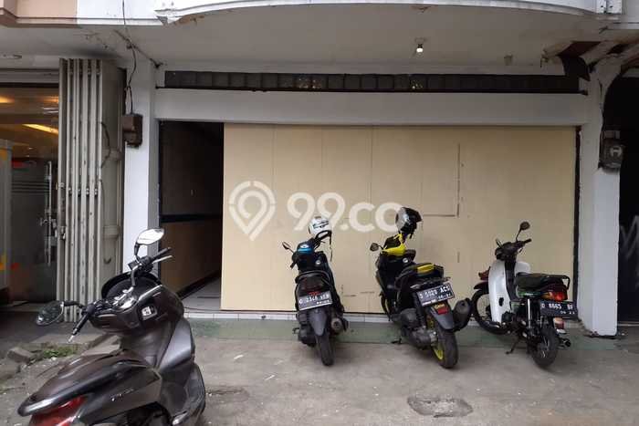 For Sale Rumah 3 Kamar Lokasi Strategis Nyaman dan Strategis di Antapani For Sale Rumah 3 Kamar Lokasi Strategis Nyaman dan Strategis di Antapani