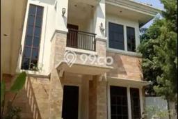 Rumah Luxury Modern Tanpa Renovasi di Cibubur Bekasi Rumah Luxury Modern Tanpa Renovasi di Cibubur Bekasi